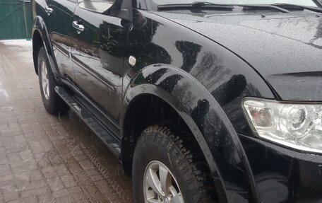 Mitsubishi Pajero Sport II рестайлинг, 2010 год, 1 610 000 рублей, 4 фотография