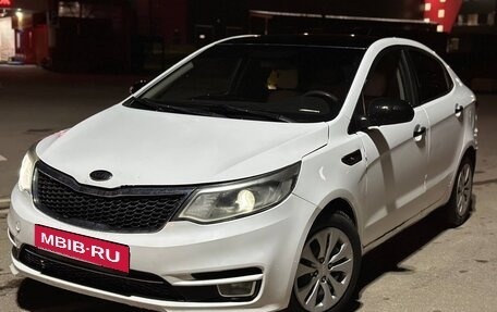 KIA Rio III рестайлинг, 2015 год, 410 000 рублей, 1 фотография