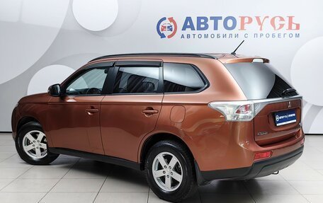 Mitsubishi Outlander III рестайлинг 3, 2012 год, 1 588 000 рублей, 2 фотография