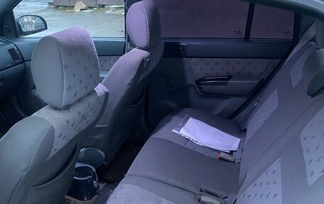 Hyundai Getz I рестайлинг, 2002 год, 200 000 рублей, 9 фотография