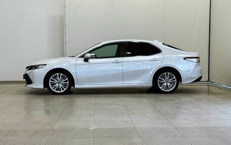 Toyota Camry, 2018 год, 2 567 000 рублей, 10 фотография