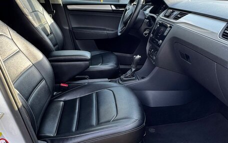 Skoda Rapid I, 2017 год, 1 200 000 рублей, 8 фотография