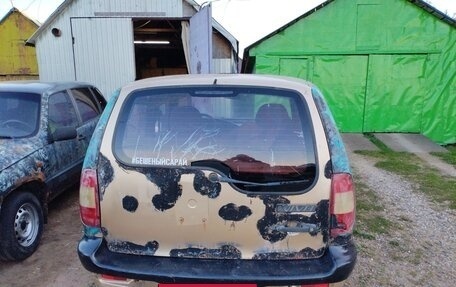 Chevrolet Niva I рестайлинг, 2004 год, 410 000 рублей, 5 фотография