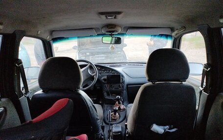 Chevrolet Niva I рестайлинг, 2004 год, 410 000 рублей, 14 фотография