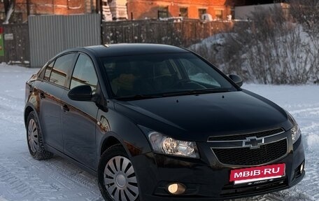 Chevrolet Cruze II, 2011 год, 580 000 рублей, 2 фотография