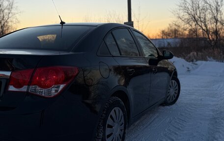 Chevrolet Cruze II, 2011 год, 580 000 рублей, 6 фотография