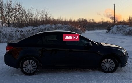 Chevrolet Cruze II, 2011 год, 580 000 рублей, 8 фотография