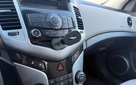 Chevrolet Cruze II, 2011 год, 580 000 рублей, 19 фотография