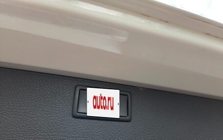 Volkswagen Multivan T6 рестайлинг, 2021 год, 6 500 000 рублей, 14 фотография