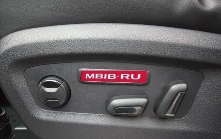 Volkswagen Multivan T6 рестайлинг, 2021 год, 6 500 000 рублей, 29 фотография