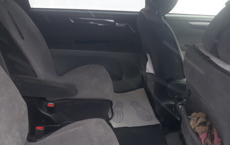 Toyota Ipsum II, 2002 год, 780 000 рублей, 3 фотография