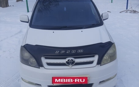 Toyota Ipsum II, 2002 год, 780 000 рублей, 2 фотография
