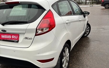 Ford Fiesta, 2015 год, 770 000 рублей, 5 фотография