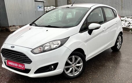 Ford Fiesta, 2015 год, 770 000 рублей, 2 фотография