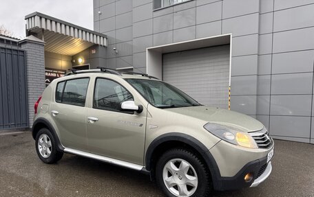 Renault Sandero I, 2013 год, 715 000 рублей, 3 фотография