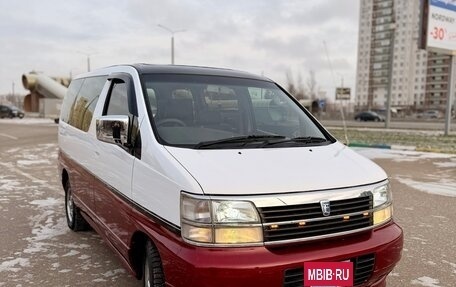 Nissan Elgrand I, 1997 год, 1 260 000 рублей, 12 фотография
