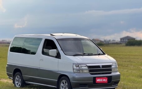 Nissan Elgrand I, 1997 год, 1 260 000 рублей, 35 фотография