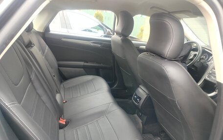 Ford Fusion (North America) II, 2019 год, 1 650 000 рублей, 10 фотография