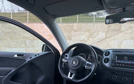 Volkswagen Tiguan I, 2015 год, 2 100 000 рублей, 21 фотография