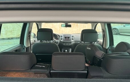 Volkswagen Tiguan I, 2015 год, 2 100 000 рублей, 26 фотография