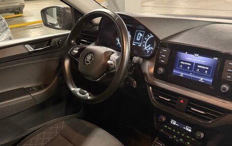 Skoda Rapid II, 2022 год, 1 850 000 рублей, 9 фотография