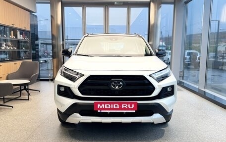 Toyota RAV4, 2025 год, 4 499 000 рублей, 2 фотография