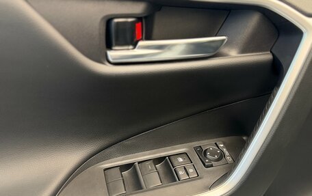 Toyota RAV4, 2025 год, 4 499 000 рублей, 11 фотография