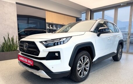 Toyota RAV4, 2025 год, 4 499 000 рублей, 29 фотография