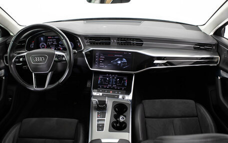 Audi A6, 2019 год, 3 075 000 рублей, 9 фотография