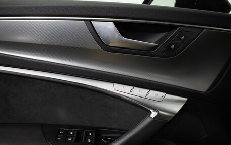 Audi A6, 2019 год, 3 075 000 рублей, 15 фотография