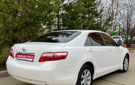 Toyota Camry, 2010 год, 1 740 000 рублей, 3 фотография