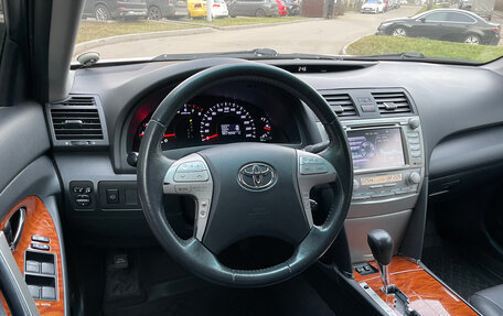 Toyota Camry, 2010 год, 1 740 000 рублей, 11 фотография