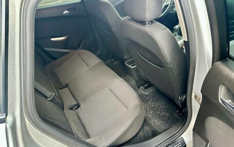 Opel Astra J, 2010 год, 670 000 рублей, 9 фотография