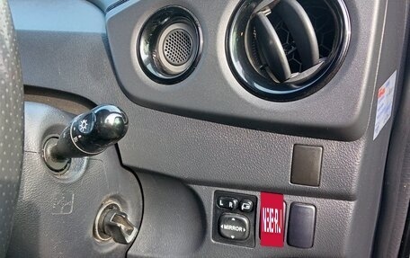 Toyota bB II рестайлинг, 2015 год, 1 000 000 рублей, 11 фотография