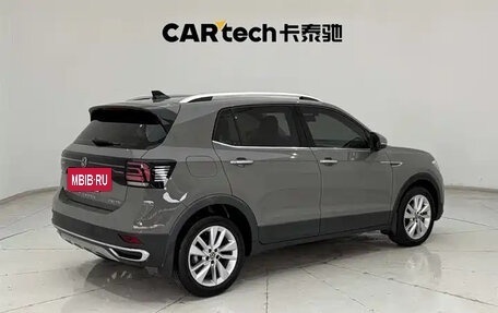 Volkswagen T-Cross I, 2021 год, 1 400 155 рублей, 10 фотография