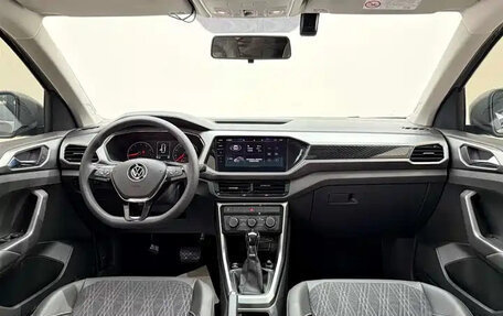 Volkswagen T-Cross I, 2021 год, 1 400 155 рублей, 22 фотография