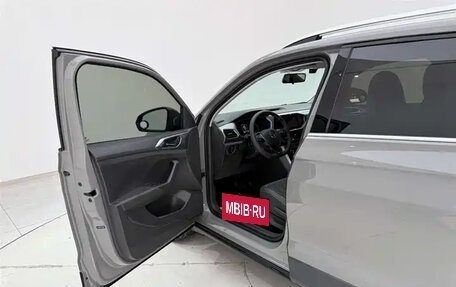 Volkswagen T-Cross I, 2021 год, 1 400 155 рублей, 16 фотография