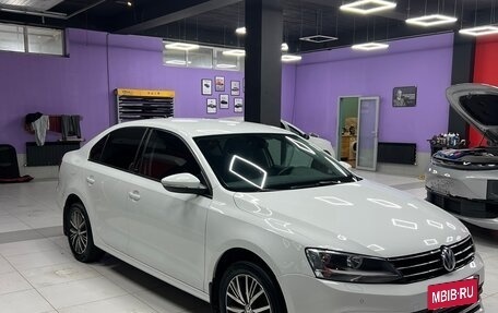 Volkswagen Jetta VI, 2017 год, 1 180 000 рублей, 2 фотография