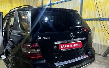 Mercedes-Benz M-Класс, 2005 год, 1 150 000 рублей, 14 фотография