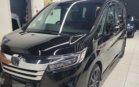 Honda Stepwgn IV, 2019 год, 3 000 000 рублей, 7 фотография