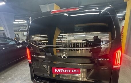 Mercedes-Benz Vito, 2021 год, 7 800 000 рублей, 4 фотография