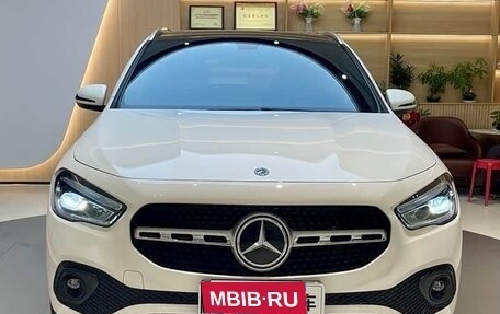 Mercedes-Benz GLA, 2022 год, 2 490 000 рублей, 2 фотография