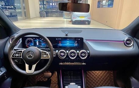 Mercedes-Benz GLA, 2022 год, 2 490 000 рублей, 10 фотография