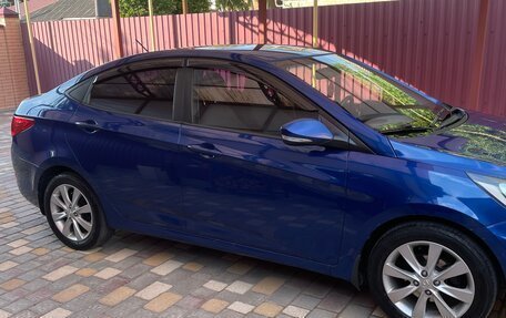 Hyundai Solaris II рестайлинг, 2011 год, 630 000 рублей, 6 фотография