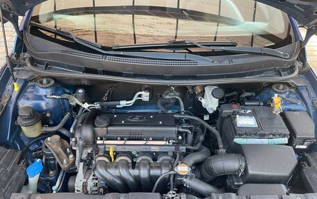 Hyundai Solaris II рестайлинг, 2011 год, 630 000 рублей, 14 фотография