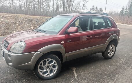Hyundai Tucson III, 2005 год, 695 000 рублей, 5 фотография