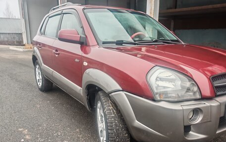 Hyundai Tucson III, 2005 год, 695 000 рублей, 13 фотография