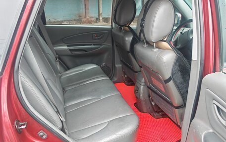 Hyundai Tucson III, 2005 год, 695 000 рублей, 26 фотография