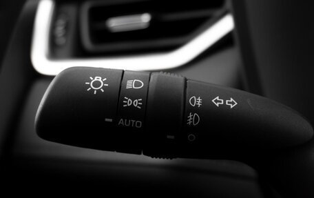 Toyota RAV4, 2025 год, 4 349 000 рублей, 21 фотография