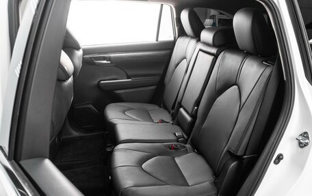 Toyota Highlander, 2025 год, 5 849 000 рублей, 15 фотография